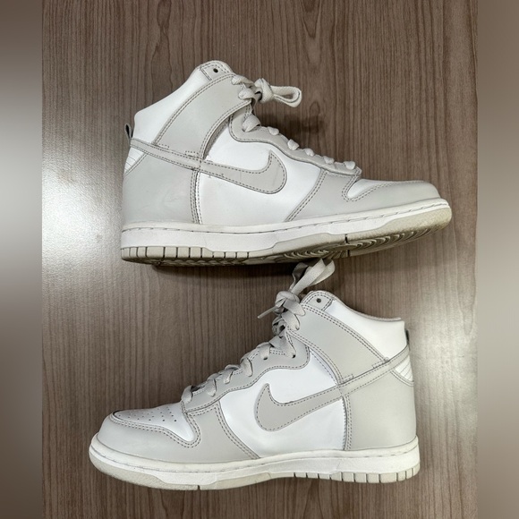 Nike Dunk High (GS) - Picture 1 of 5